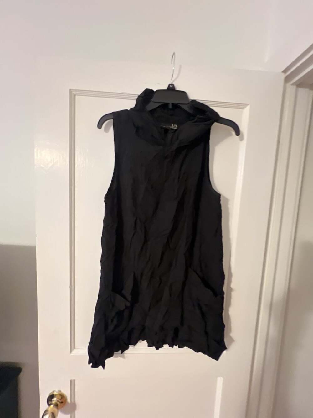 LIV Habitat Clothes Sleeveless Hooded Tunic Top with Pockets